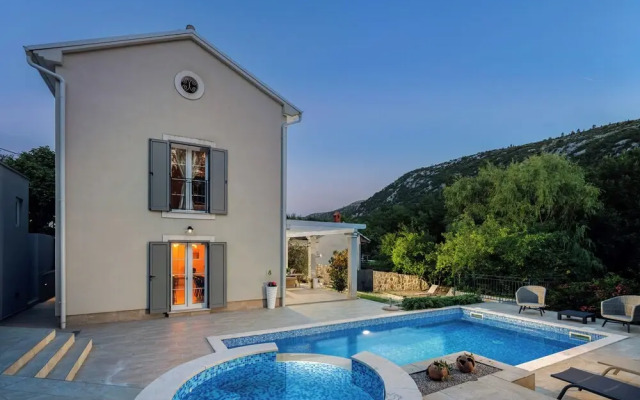 Nature Villa Frangipane With Pool