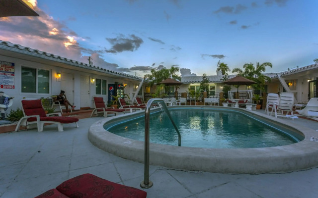 Green Seas Motel