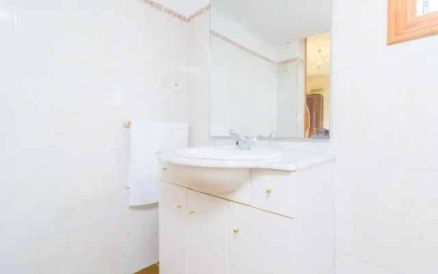 ES Senyors DE SON Amora