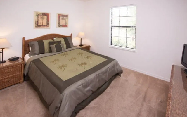 Robert's Cypress Pointe Vacation Home