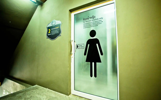 Sleep cafe hostel