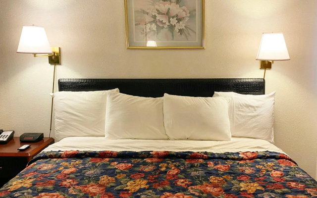 Oak Grove Inn
