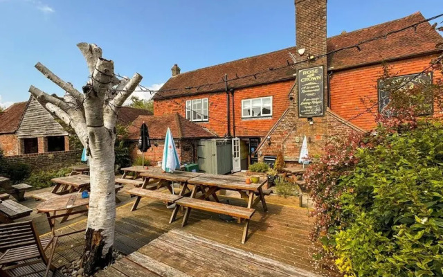 The Rose & Crown