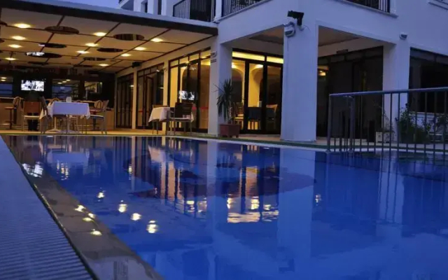 Mekhan Hotel