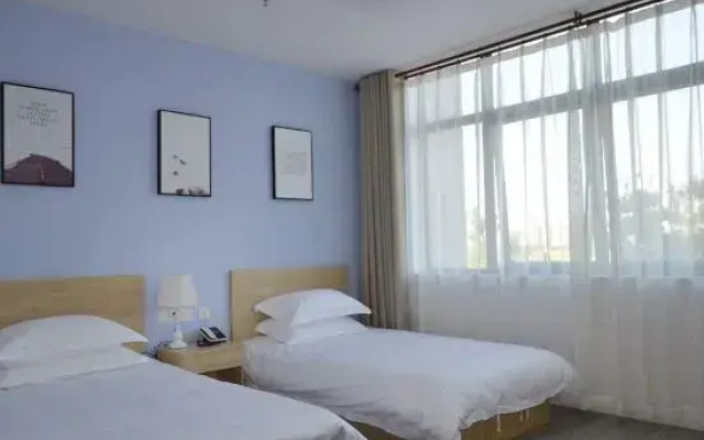 Shanghai Shuyi Holiday Inn
