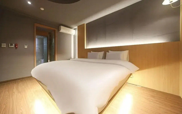 Hotel Feel Green