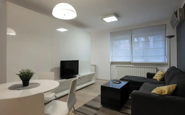 Central Studio Apartments