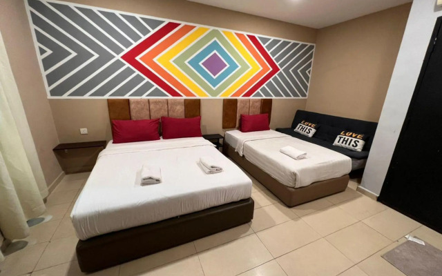 SUPER OYO 90701 Venomi Hotel