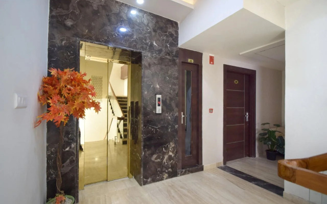 OYO 7110 Hotel Prince