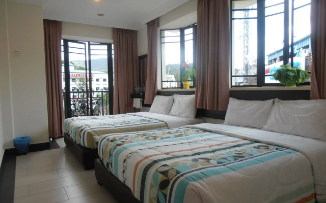 Hong Kong Hotel