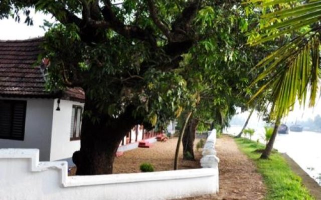 Waterfront Villa, Alleppey