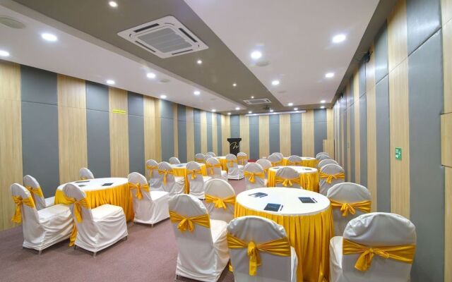 Westside Hotels
