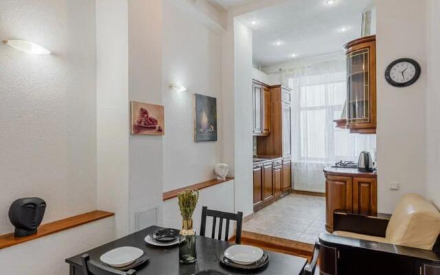 Апартаменты на Набережной реки Мойки 32