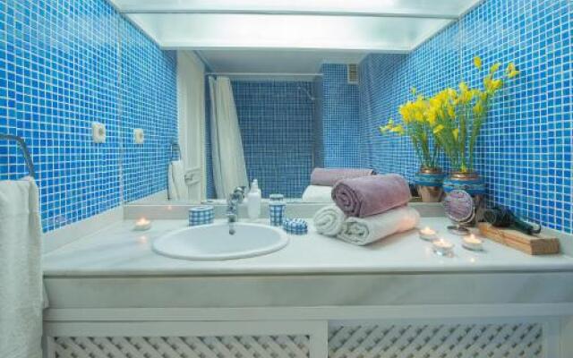 Apartamentos Puerto Marina Beach
