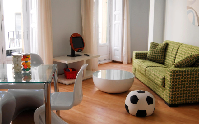 Apartamentos Blume Conde Aranda