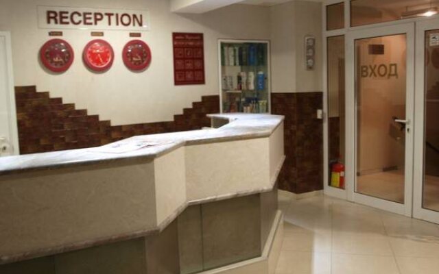 Paralax Hotel