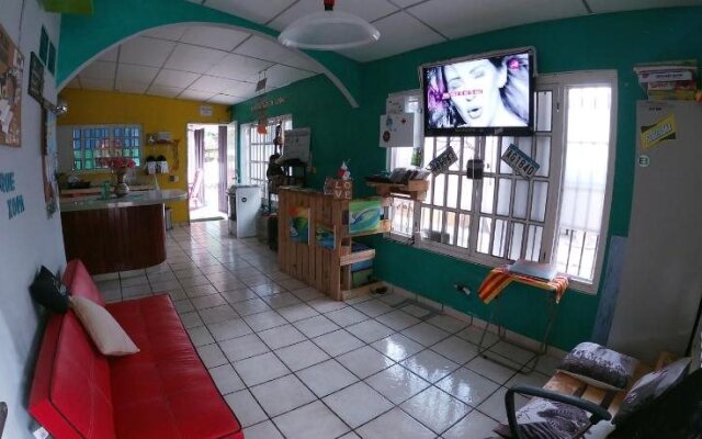 Panama Beach Lodge - Hostel - Adults Only