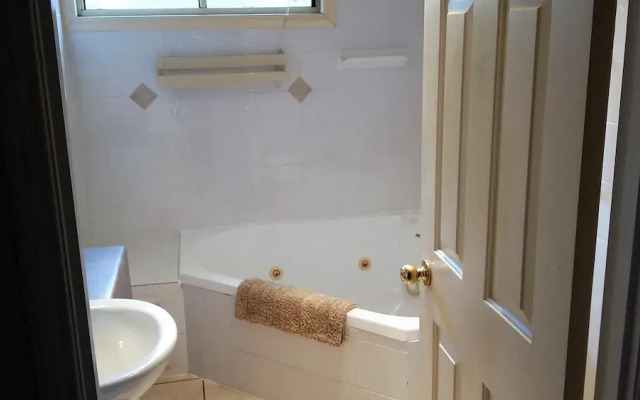 Windswept Country Retreat