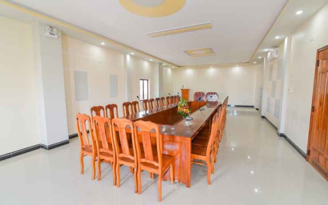 Tan Nhat Suong Hotel