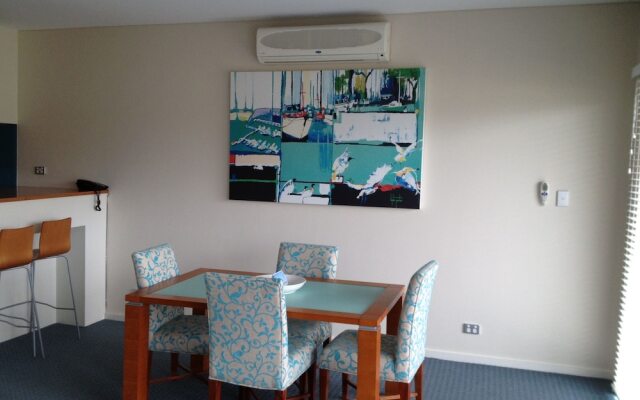 Sea Side Villa 3A