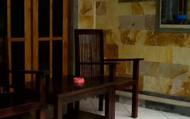 Nusa Dewata Bungalows