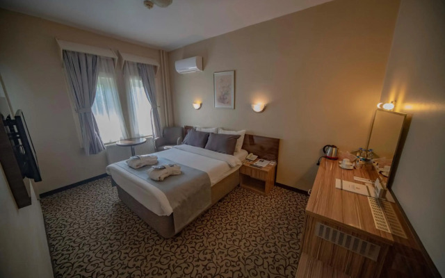 Herakles Thermal Hotel