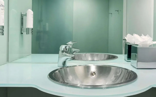 Holiday Inn Bournemouth by IHG