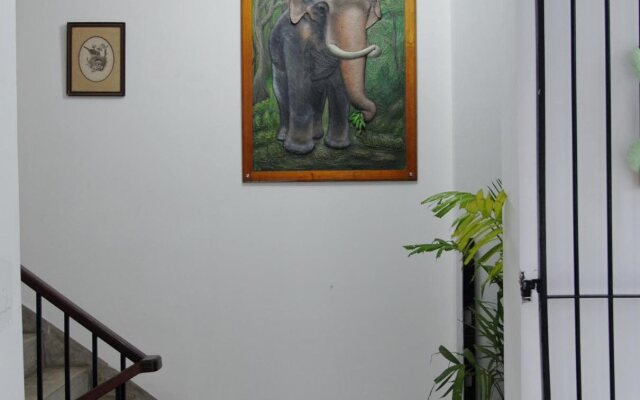 Eagle's Residence