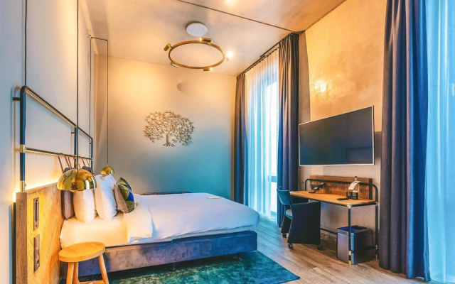 Four Elements Hotel Amsterdam