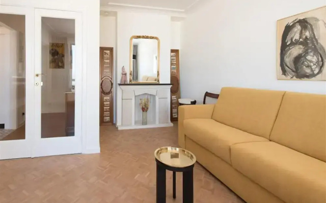 Beautiful Apartment in a top Location Near Beach