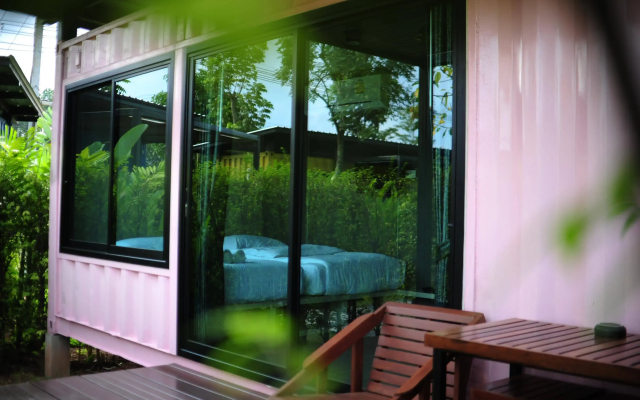 Le Blocs Resort and Cafe