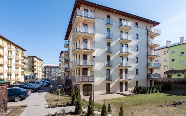 Apartments Chelmonskiego 11 by Renters