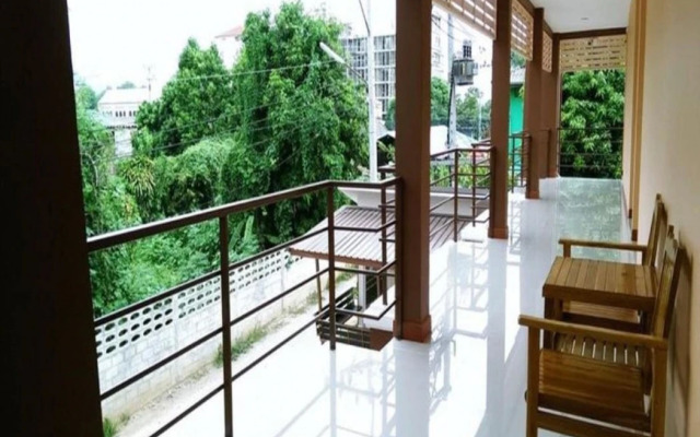 P and P Place Apartment Kanchanaburi