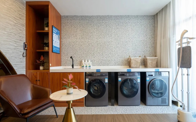 Nostalgia S Hotel (Beijing Financial Street）