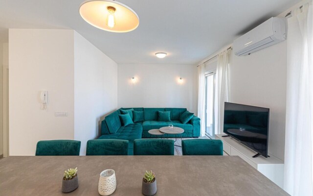 Beautiful Apartment in Trogir With 2 Bedrooms and Wifi