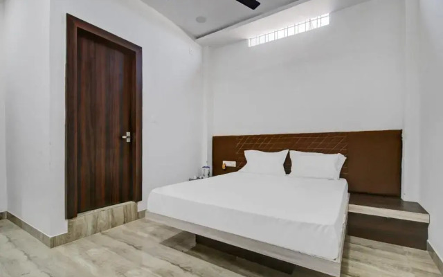 POP 80595K P2 Hotel And Resort