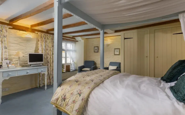 Tregarland Farm B&B