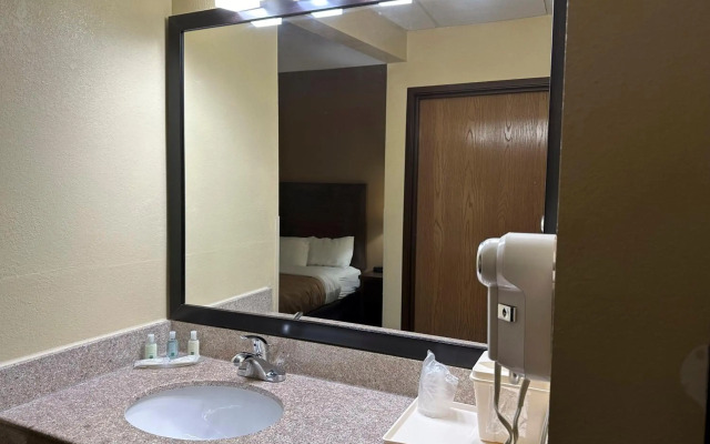 Quality Inn Perryville I-55