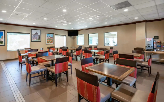 Comfort Inn & Suites St. Louis - O'Fallon