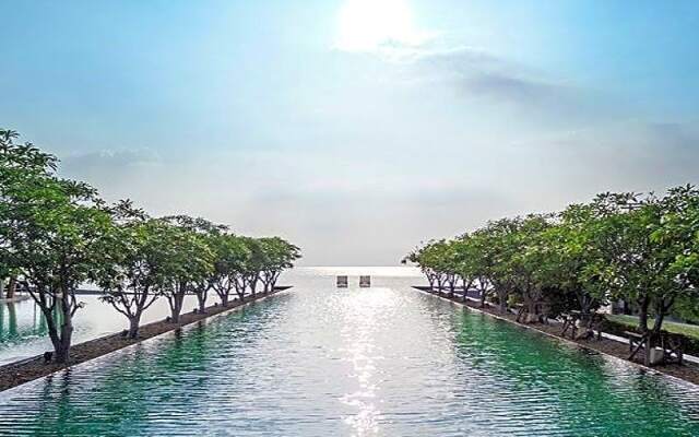 Reflection Jomtien Beach Condo by Dome