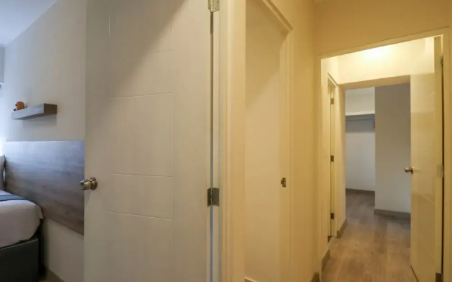 w Admirable 2BR w Modern Balcony in Miraflores