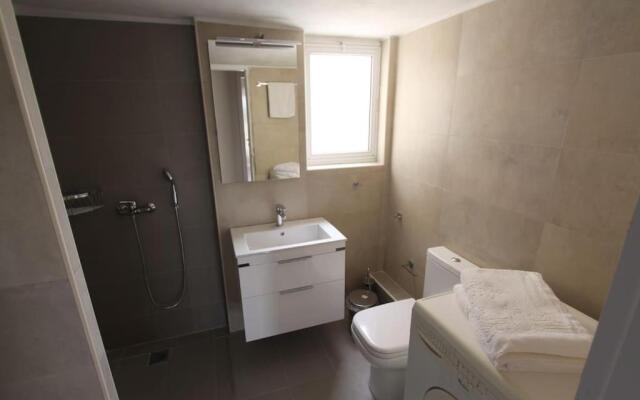 IRIDA 2Br Apartment with amazing sea view.
