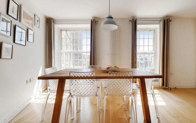 Greenwich Mill - Modern Comfort & Historic Charm