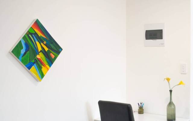 Cosy, Homely Studio With Bus Link to CBD and Eden Park
