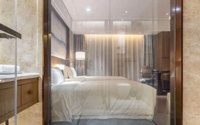Wuhan Optics Valley Convention Hotel