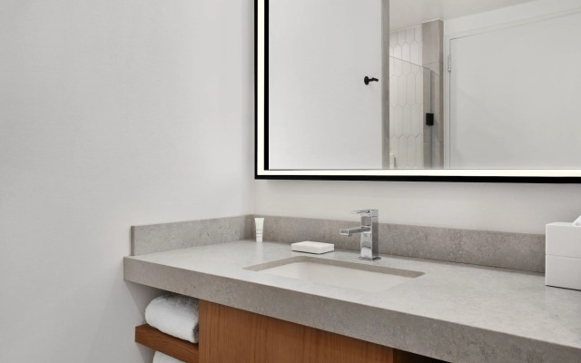 Marriott Marina del Rey