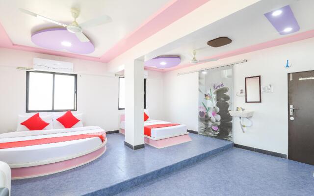 OYO 69018 Hotel Jet Inn