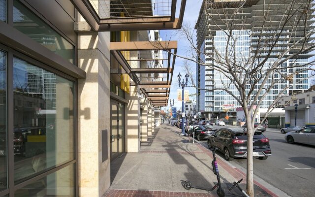 Sixth Ave Condos by Barsala