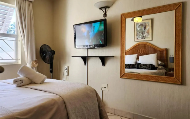 Pelicans Pad at Chaka's Cove