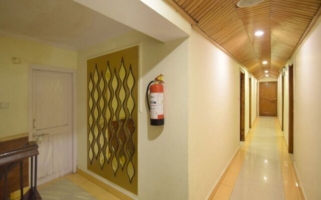 OYO 6138 Hotel Majestic Grand